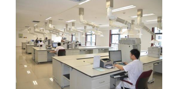 機房實驗室安裝中央空調的好處有哪些？