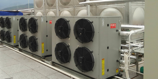 空氣能熱泵結霜冒白煙！不用慌，那是在除霜