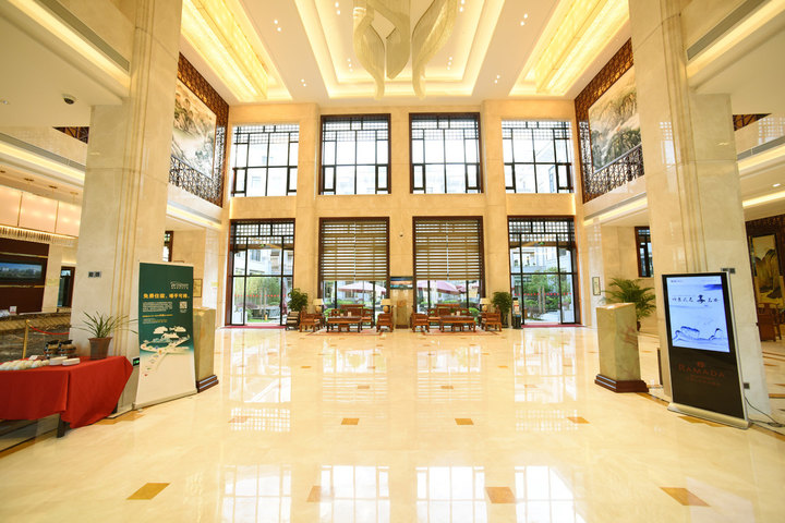 國(guó)投金融大廈中央空調(diào)大修