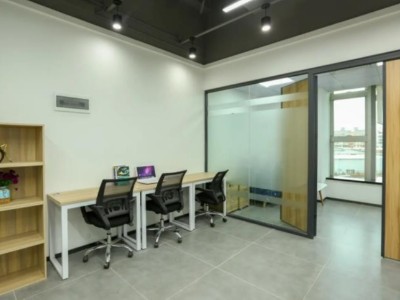 知閑電子公司空調安裝工程