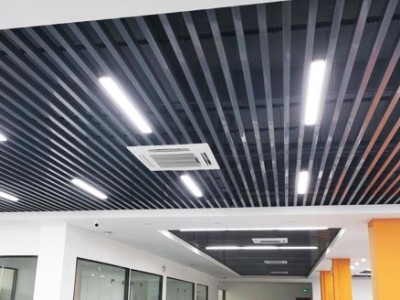 琪思網絡美的中央空調安裝工程